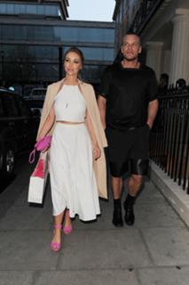 Lauren Pope feet photo thumbnail