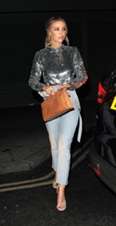 Lauren Pope feet photo thumbnail