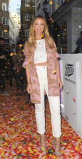 Lauren Pope feet photo thumbnail