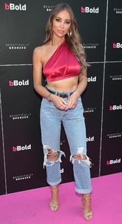 Lauren Pope feet photo thumbnail