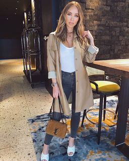 Lauren Pope feet photo thumbnail