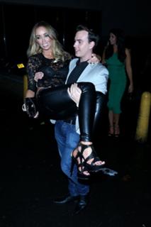 Lauren Pope feet photo thumbnail