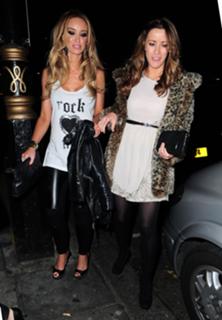 Lauren Pope feet photo thumbnail