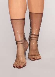 Lauren R. Wood feet photo thumbnail