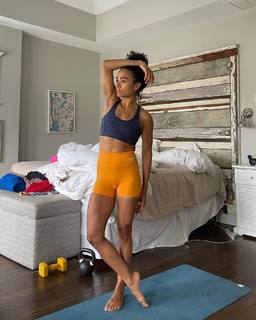 Lauren Ridloff feet photo 3