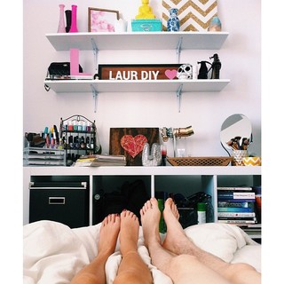 Lauren Riihimaki feet photo 19