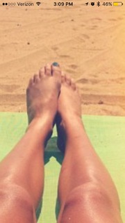 Lauren Riihimaki feet photo 17