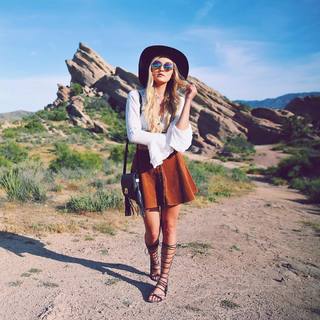Lauren Riihimaki feet photo 14