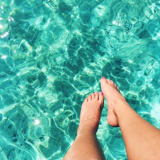 Lauren Riihimaki feet photo 9