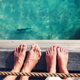Lauren Riihimaki feet photo 17