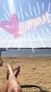 Lauren Riihimaki feet photo 10