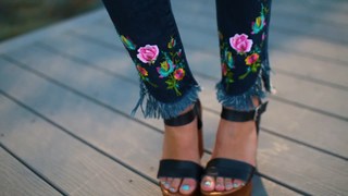 Lauren Riihimaki feet photo 6