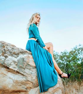 Lauren Riihimaki feet photo 14