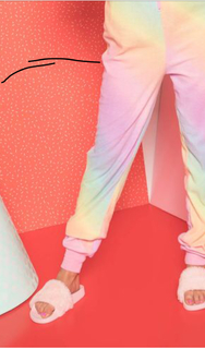 Lauren Riihimaki feet photo 8