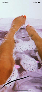 Lauren Riihimaki feet photo 2
