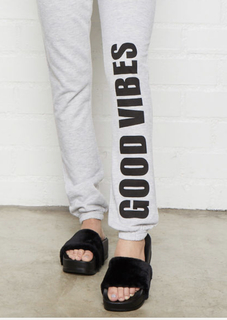 Lauren Riihimaki feet photo 10