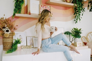 Lauren Riihimaki feet photo 18