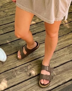 Lauren Rossi feet photo 1