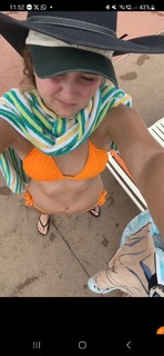Lauren Rossi feet photo 4
