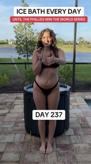 Lauren Rossi feet photo 12