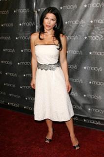 Lauren Sanchez feet photo thumbnail