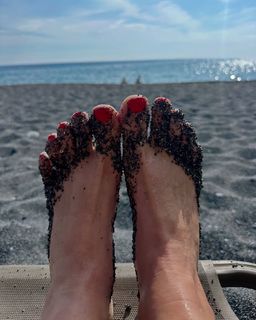 Lauren Scala feet photo 2
