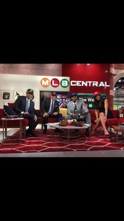 Lauren Shehadi feet photo thumbnail