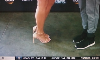Lauren Shehadi feet photo thumbnail