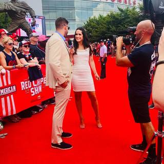 Lauren Shehadi feet photo thumbnail