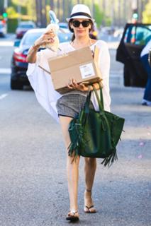 Lauren Silverman feet photo 19