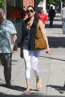 Lauren Silverman feet photo 6