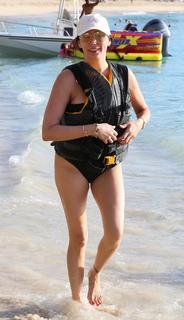 Lauren Silverman feet photo 8