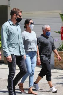 Lauren Silverman feet photo 4