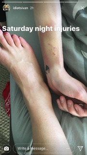 Lauren Sivan feet photo 7