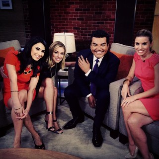 Lauren Sivan feet photo 6