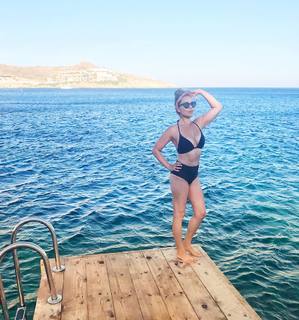 Lauren Sivan feet photo 17