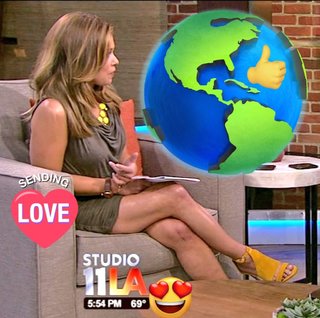 Lauren Sivan feet photo 7
