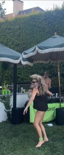 Lauren Sivan feet photo 13