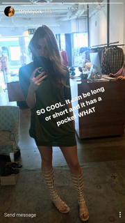 Lauren Swickard feet photo 15