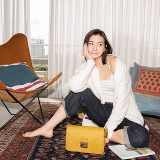Lauren Tsai feet photo 1