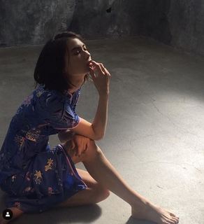 Lauren Tsai feet photo 7