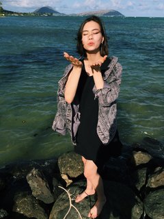 Lauren Tsai feet photo 13