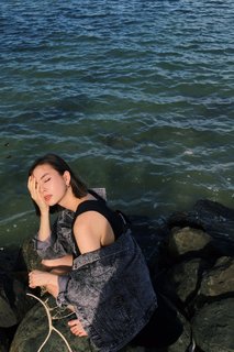 Lauren Tsai feet photo 12
