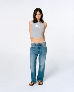 Lauren Tsai feet photo 7