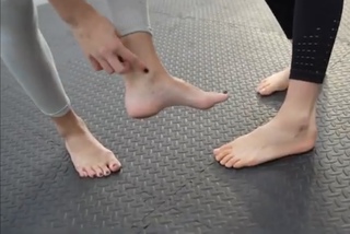 Lauren Williams feet photo 5