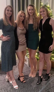 Lauren Williams feet photo 16