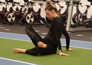 Lauren Williams feet photo 11