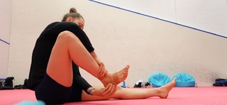 Lauren Williams feet photo 3