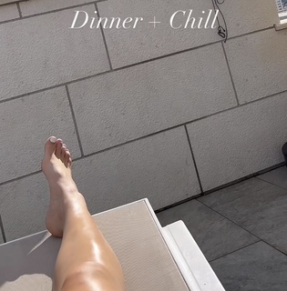 Lauren Williams feet photo 14