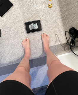 Lauren Williams feet photo 9